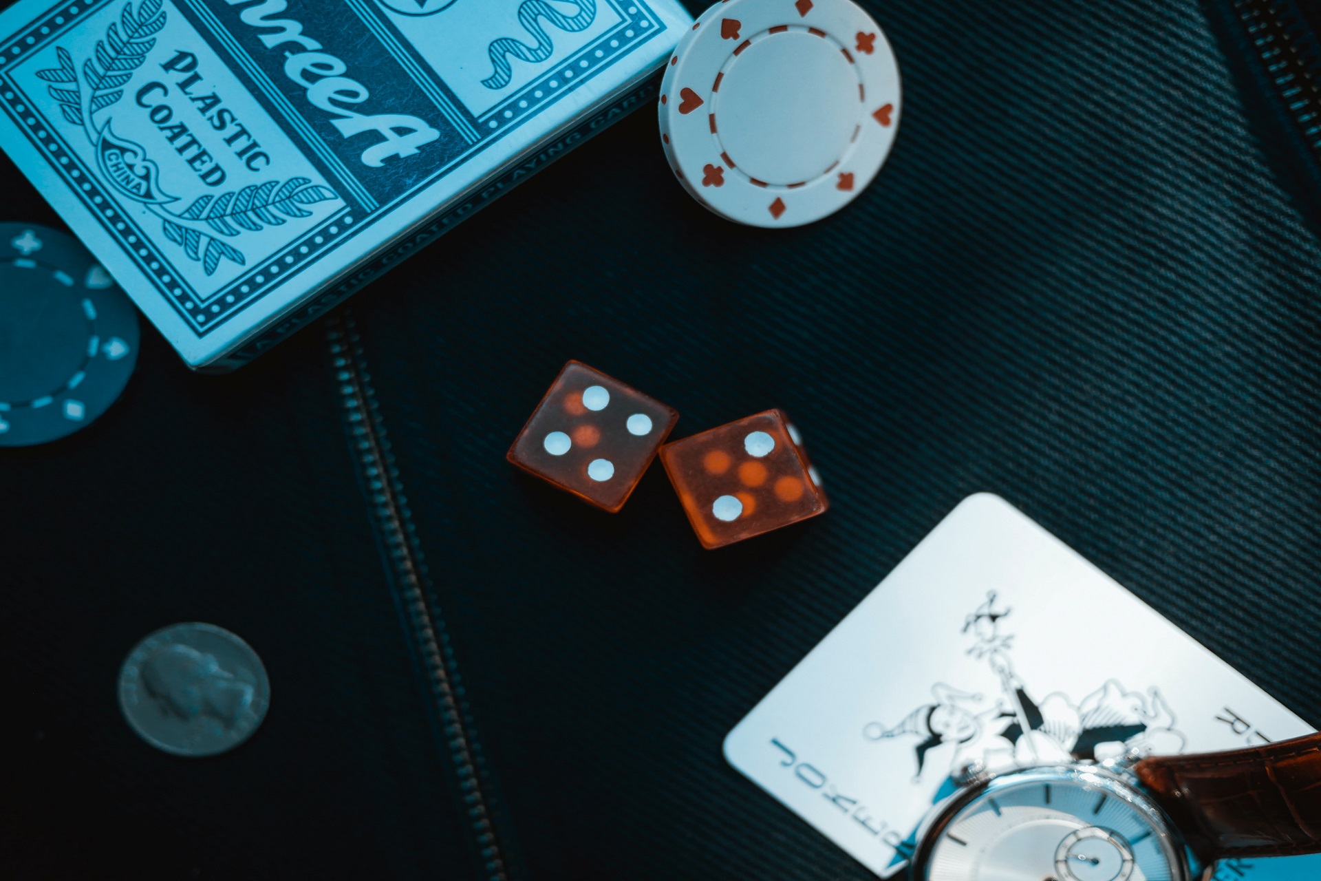 Read more about the article For Online Casinos, A Dark UX Interface Is Essential